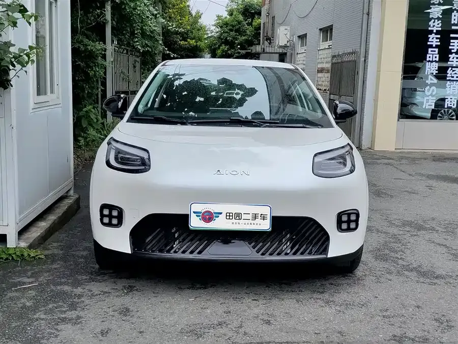 GAC AION UT 330 km 2025